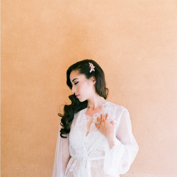 Meet your Posher, Jade - Picture 1 of 1